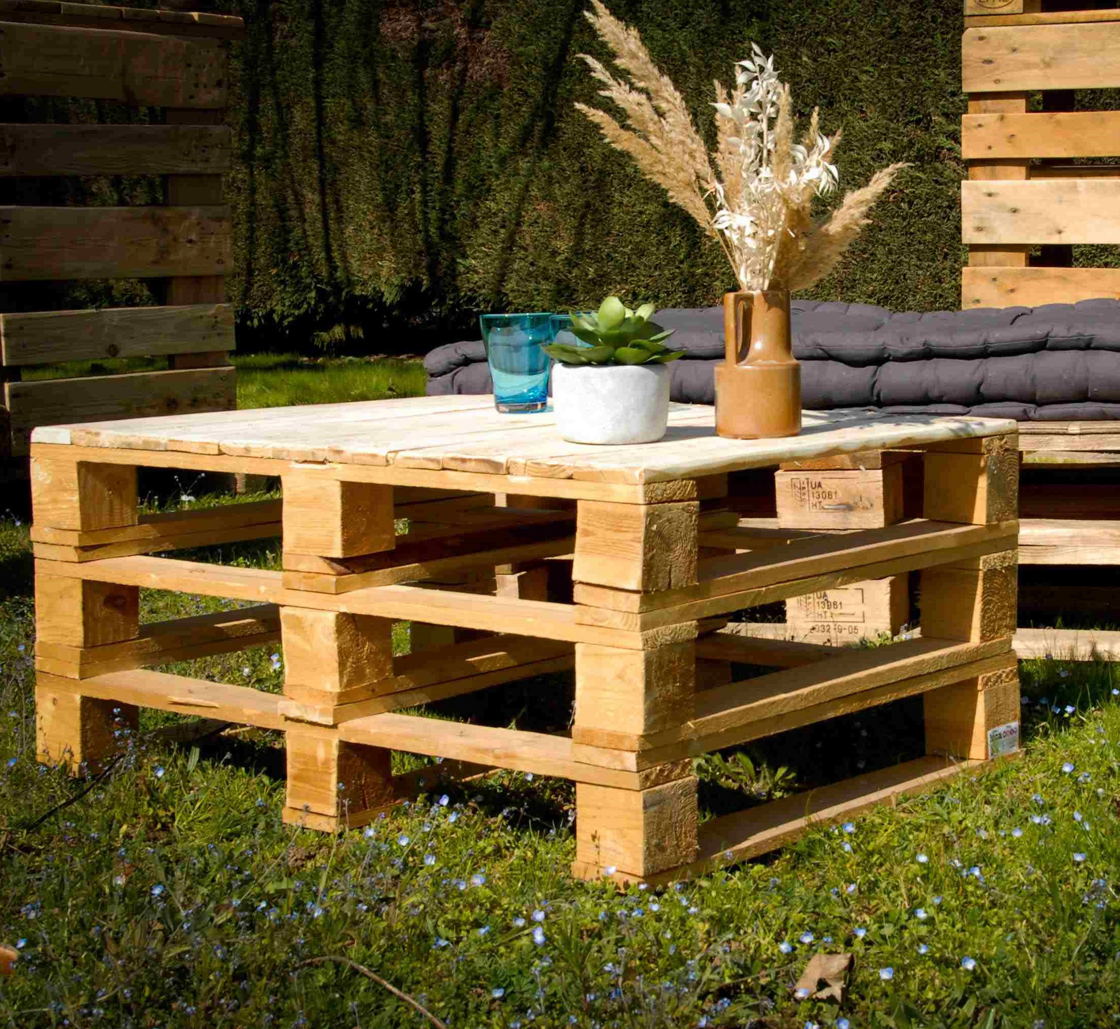 Location de table basse palette Loca reception